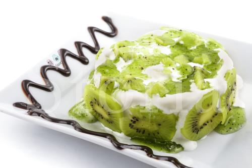 Kiwi Ice Cake 