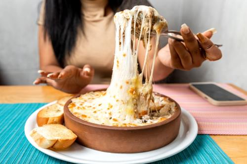 Minced Meat Pottery With Brown sauce 